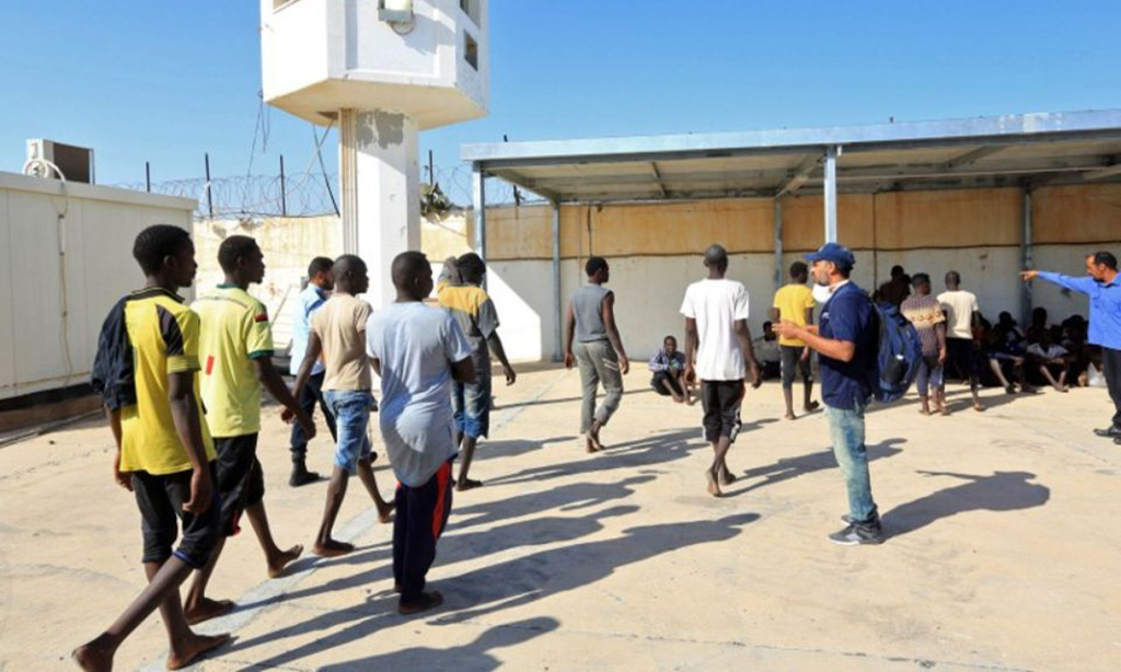 Libye : réduits en esclavage parce que noirs – Tribune et Pétition