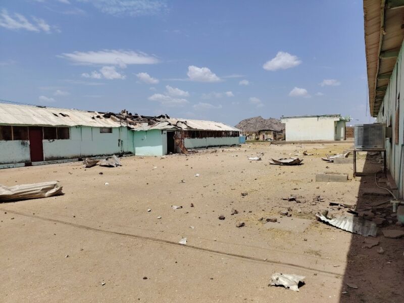 Image for the Tweet beginning: Twelve people, including two doctors,